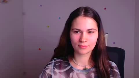 Snapshot of elsa_mur chatting on 02/26/25, 08:11 Elsa online show from 02/26/25, 08:11