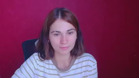 Snapshot of elsa_mur chatting on 10/08/25, 12:14 Elsa online show from 10/08/25, 12:14