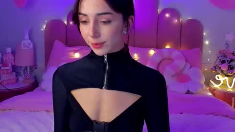 Michelle online show from 12/14/25, 07:51