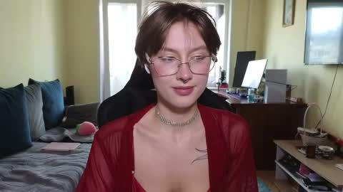 elsaangel online show from 04/24/26, 08:39