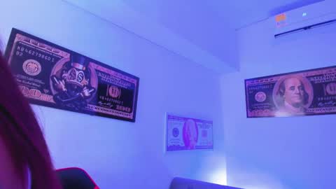 Elsa online show from 01/30/25, 12:06