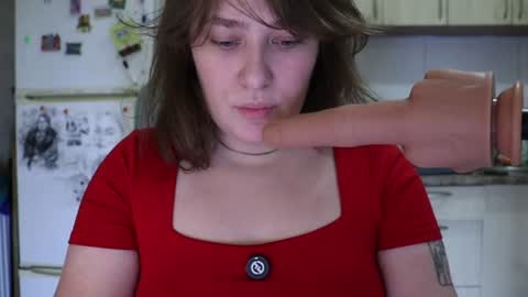 Snapshot of elsasquirt chatting on 07/28/26, 07:39 Elsa online show from 07/28/26, 07:39