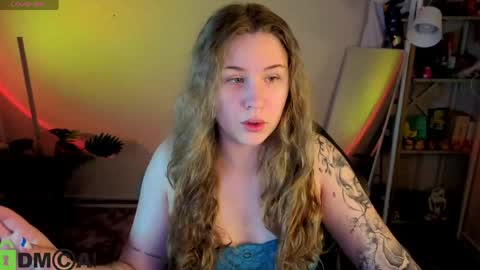 Elsie online show from 04/27/26, 01:03