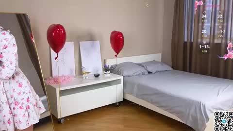 Elizabeth online show from 02/17/25, 07:58