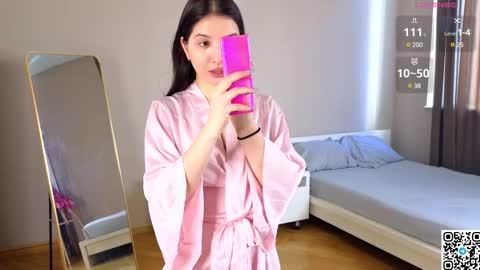 Elizabeth online show from 02/25/25, 07:52