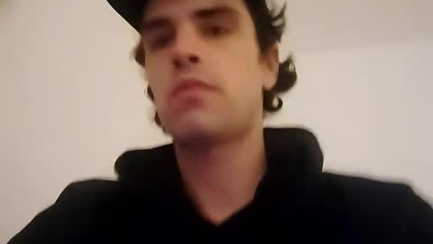 Snapshot of elthio chatting on 04/04/26, 11:02 elthio online show from 04/04/26, 11:02