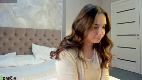 Snapshot of elvienne chatting on 05/14/26, 11:50 Elvienne online show from 05/14/26, 11:50