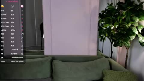 Snapshot of elvilune chatting on 02/07/26, 12:42 Erica online show from 02/07/26, 12:42