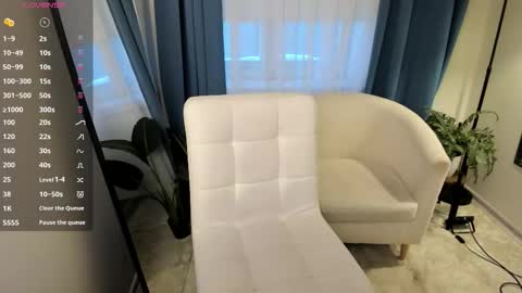 Snapshot of elvilune chatting on 02/27/26, 01:33 Erica online show from 02/27/26, 01:33