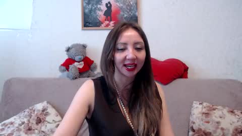 Snapshot of elvinasweet chatting on 03/20/26, 05:34 ElvinaSweet online show from 03/20/26, 05:34
