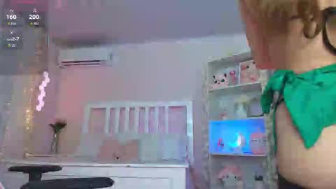 Snapshot of ely_cherry18 chatting on 03/18/26, 12:58 Ely online show from 03/18/26, 12:58