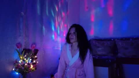 Elisa online show from 01/30/25, 12:50