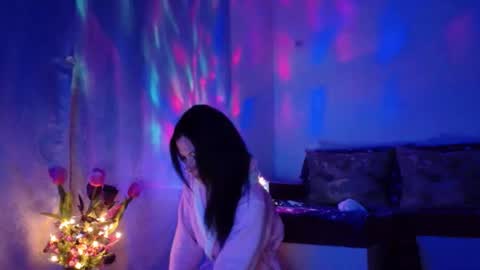 Elisa online show from 03/02/25, 08:29