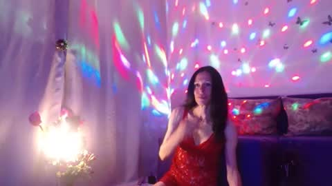 Snapshot of elysasun chatting on 06/16/26, 05:48 Elisa online show from 06/16/26, 05:48