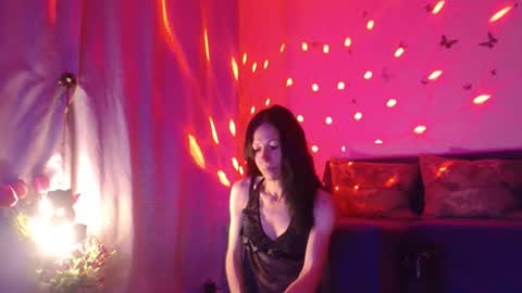 Snapshot of elysasun chatting on 07/06/26, 06:10 Elisa online show from 07/06/26, 06:10