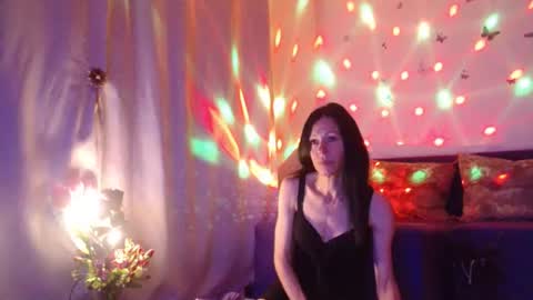 Snapshot of elysasun chatting on 07/09/26, 06:45 Elisa online show from 07/09/26, 06:45