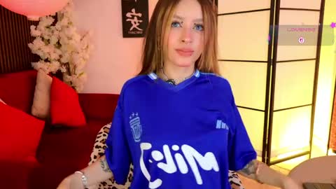 Elysia online show from 05/15/26, 08:49
