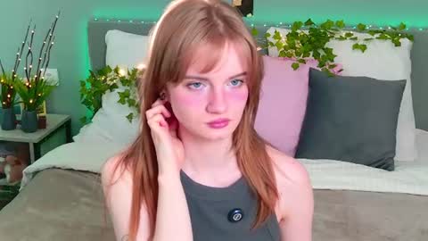 Chloyka online show from 06/19/26, 05:06