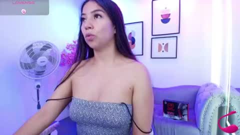 Ema louisx  online show from 06/16/26, 06:21