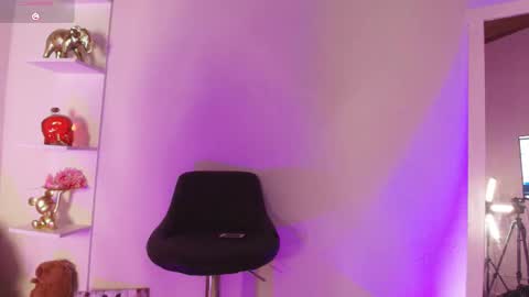 ema_parkerr online show from 02/28/26, 01:06