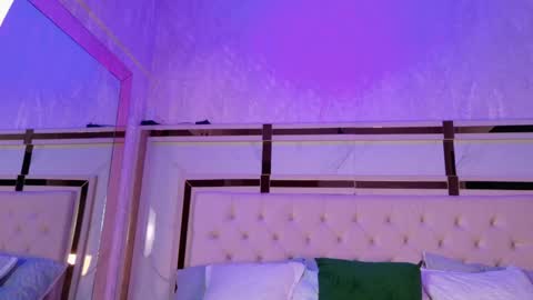 emaa2_sm online show from 05/18/26, 03:02