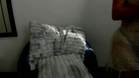 Snapshot of emaasex chatting on 05/21/26, 12:56 emaasex online show from 05/21/26, 12:56