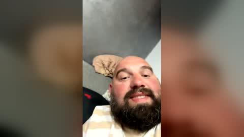 emanuel_berta online show from 04/21/26, 09:39