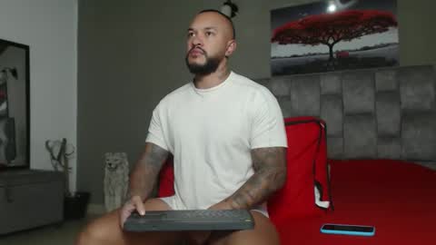 Snapshot of emanuelspencer chatting on 01/10/26, 11:12 emanuelspencer online show from 01/10/26, 11:12