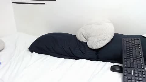 Ema Walker online show from 12/10/24, 05:07