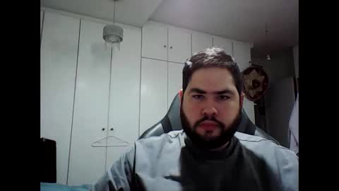 embarrassed_str8_3incher online show from 09/21/25, 01:40