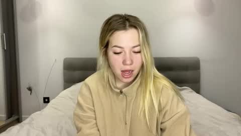 Alice online show from 12/01/25, 05:12