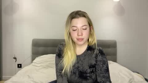 Alice online show from 12/16/25, 06:07