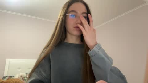 Alina online show from 04/11/26, 10:36