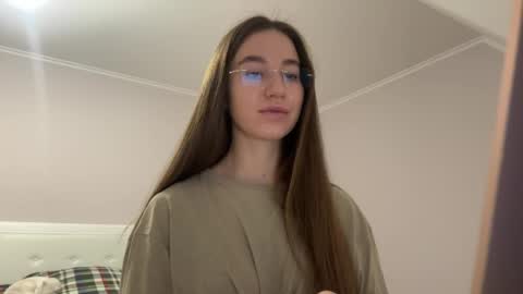 Alina online show from 04/13/26, 05:29