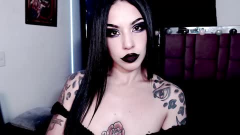 Emerald Black online show from 01/28/25, 11:17