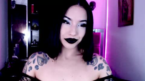 Emerald Black online show from 04/16/26, 02:01