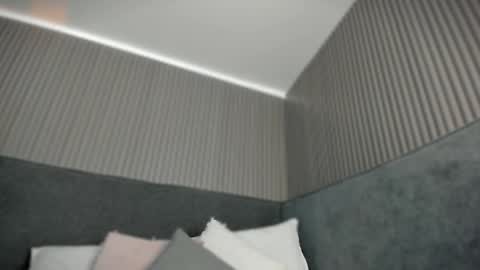 emelie_89 online show from 05/04/26, 11:39
