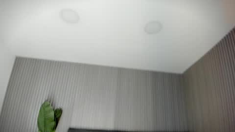 emelie_89 online show from 05/08/26, 11:37