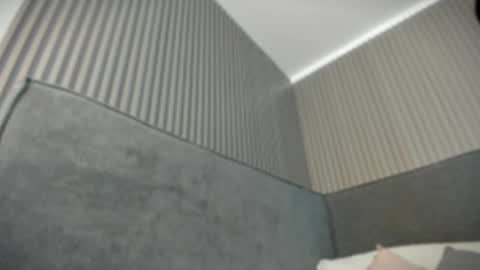 emelie_89 online show from 05/12/26, 11:18