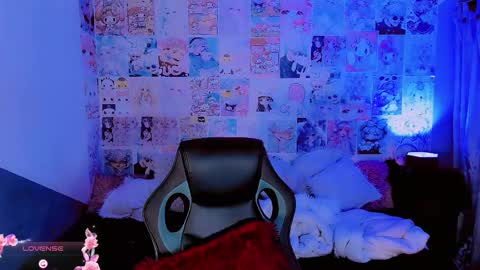 Emely Rous online show from 11/06/25, 02:18