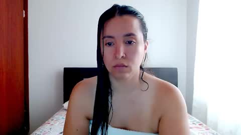 emely_sexx online show from 11/10/25, 02:38