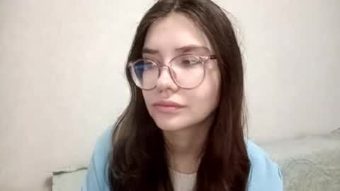 Snapshot of emelysimonson chatting on 10/14/25, 02:07 Stacy online show from 10/14/25, 02:07