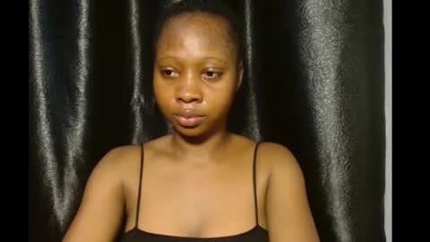 Snapshot of emerald2700 chatting on 09/21/25, 09:05 emerald online show from 09/21/25, 09:05