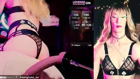 Snapshot of emerylune_xo chatting on 02/03/26, 05:16 Emery Lune online show from 02/03/26, 05:16