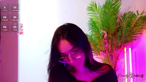 Snapshot of emi_roberts chatting on 02/04/26, 03:23 Emmily Roberts online show from 02/04/26, 03:23