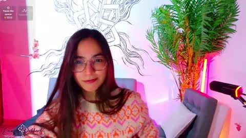 Snapshot of emi_roberts chatting on 02/23/26, 12:30 Emmily Roberts online show from 02/23/26, 12:30