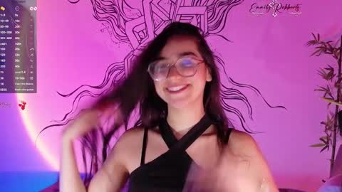 Snapshot of emi_roberts chatting on 03/26/26, 01:33 Emmily Roberts online show from 03/26/26, 01:33