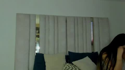 Snapshot of emi_royse chatting on 05/20/26, 11:22 emi_royse online show from 05/20/26, 11:22