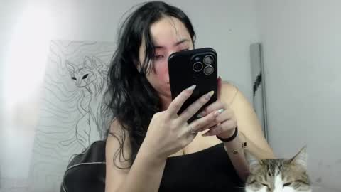 Antonella  online show from 05/07/26, 06:35