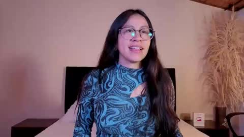Emilia Gomez online show from 05/21/26, 01:51